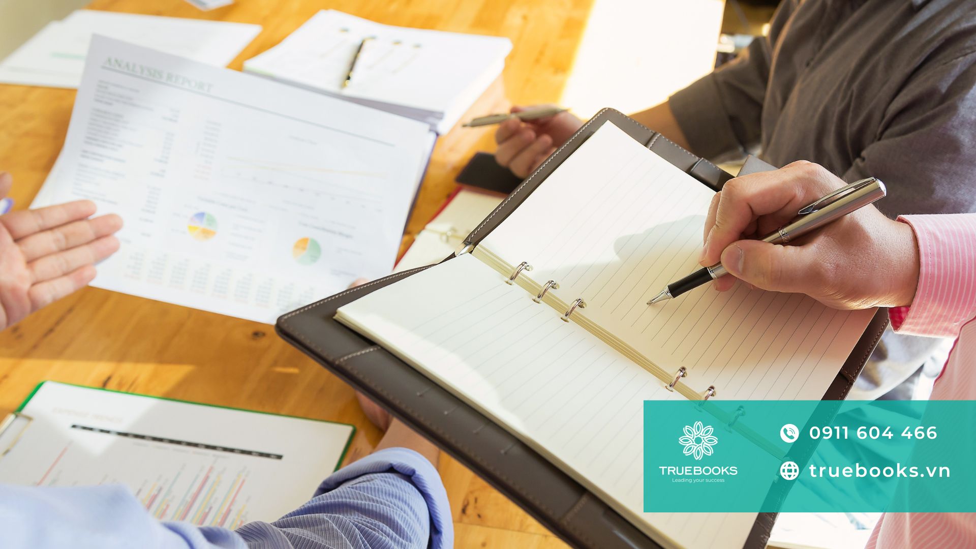 Đọc sách để biết cách quản trị doanh nghiệp