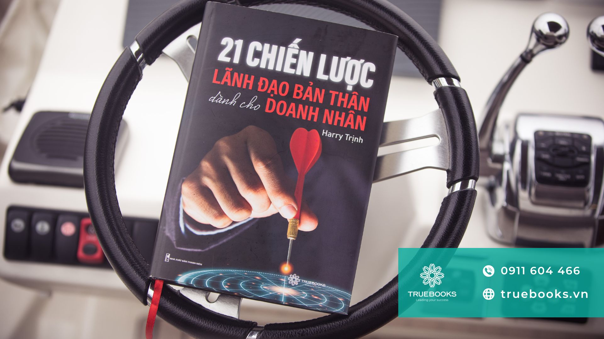 21 Chiến Lược Lãnh Đạo Bản Thân Dành Cho Doanh Nhân là sách về lãnh đạo quản lý chính bản thân